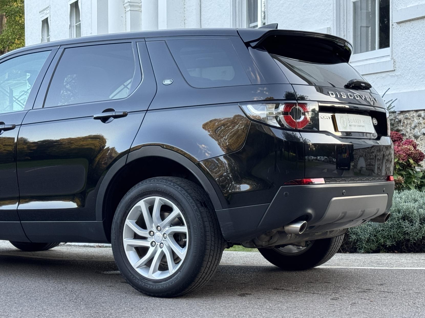 Land Rover Discovery Sport 2.0 Si4 SE Tech SUV 5dr Petrol Auto 4WD Euro 6 (s/s) (240 ps)