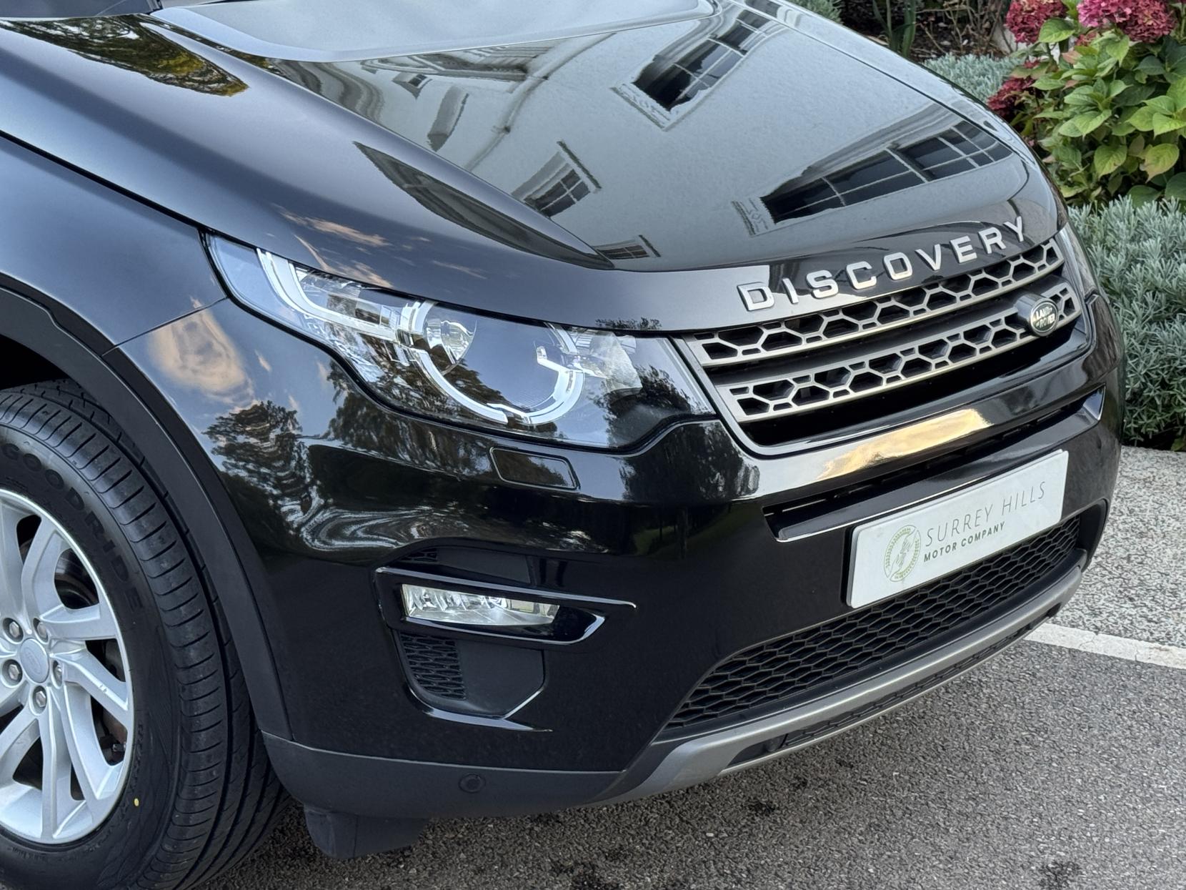 Land Rover Discovery Sport 2.0 Si4 SE Tech SUV 5dr Petrol Auto 4WD Euro 6 (s/s) (240 ps)