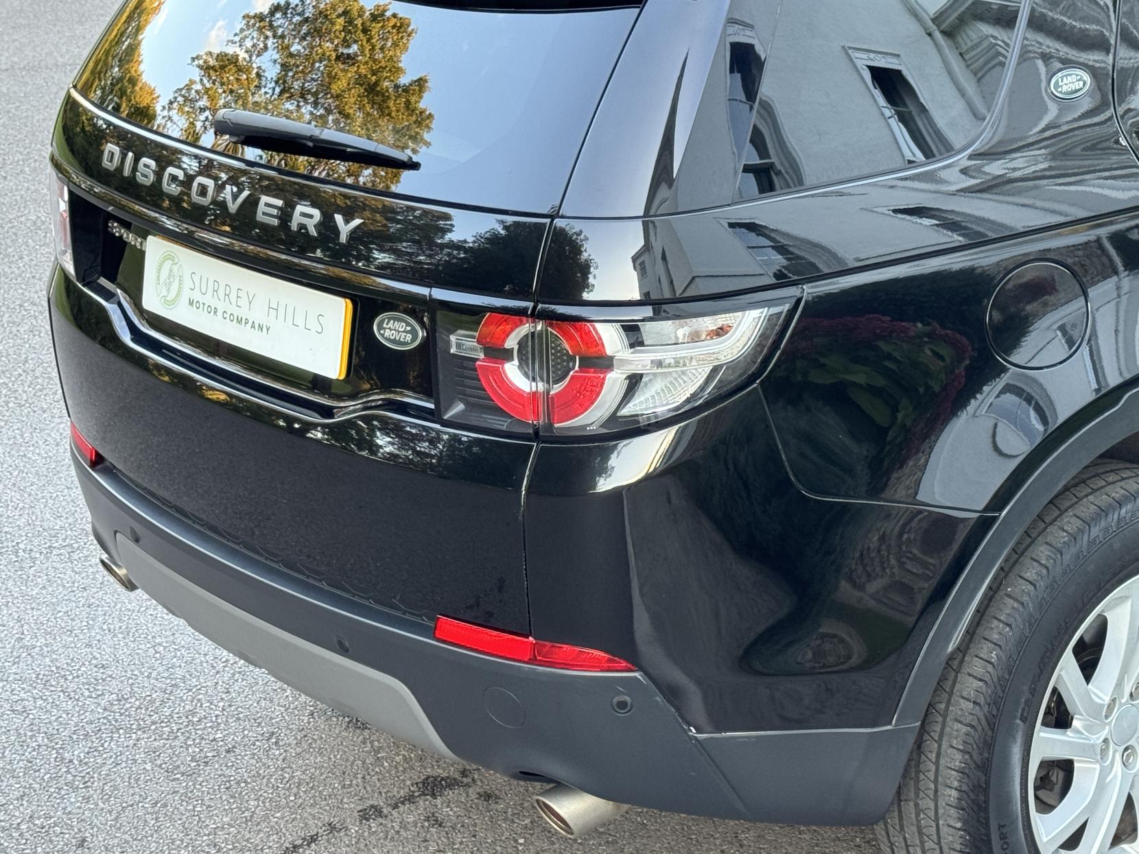 Land Rover Discovery Sport 2.0 Si4 SE Tech SUV 5dr Petrol Auto 4WD Euro 6 (s/s) (240 ps)