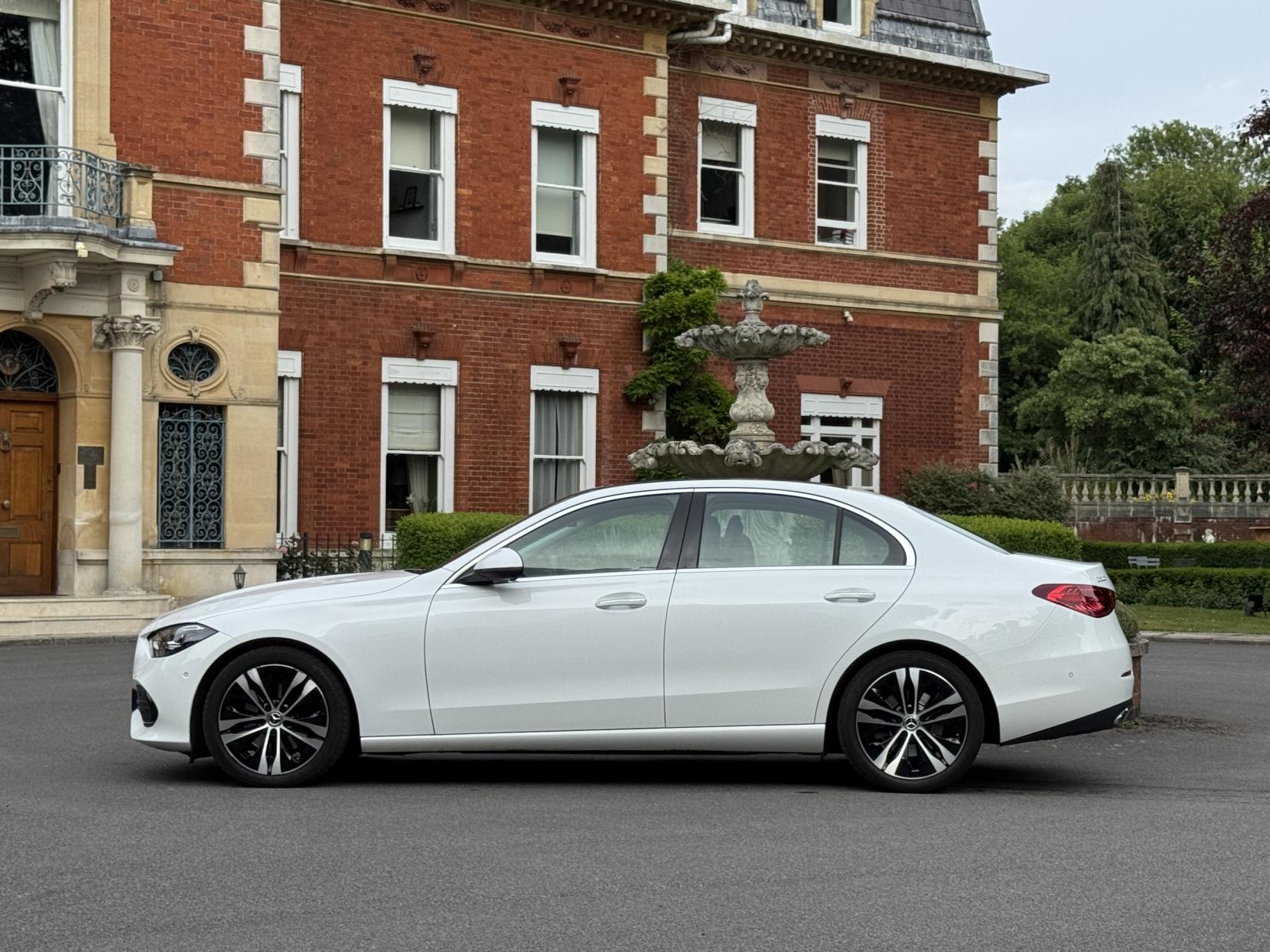 Mercedes-Benz C Class 1.5 C200 MHEV Exclusive Luxury Saloon 4dr Petrol Hybrid G-Tronic+ Euro 6 (s/s) (224 ps)