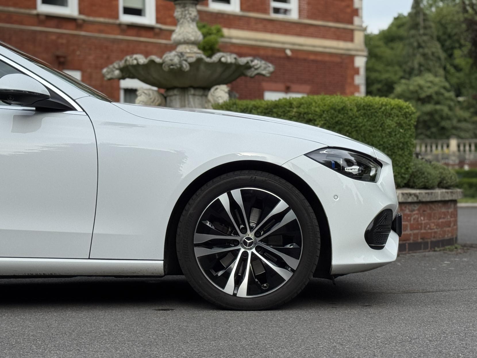 Mercedes-Benz C Class 1.5 C200 MHEV Exclusive Luxury Saloon 4dr Petrol Hybrid G-Tronic+ Euro 6 (s/s) (224 ps)