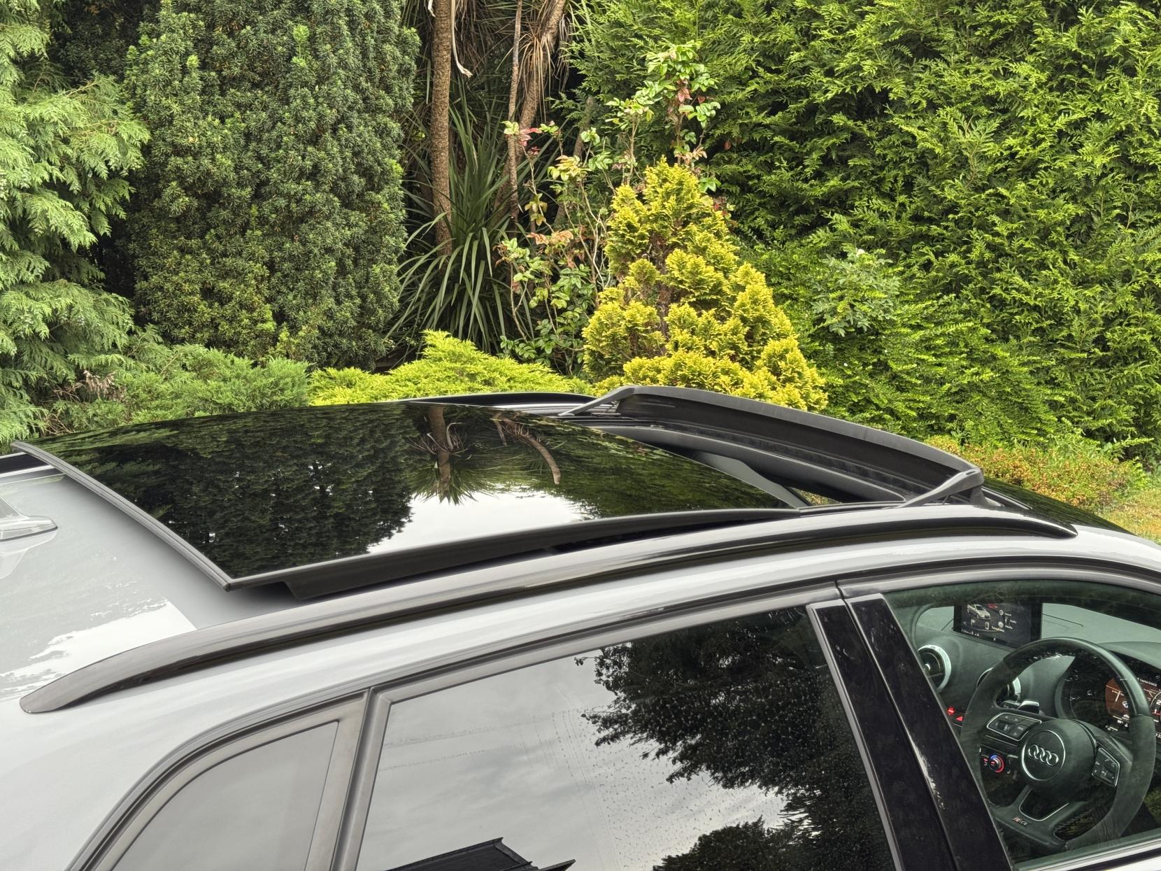 Audi RS3 2.5 TFSI Sportback 5dr Petrol S Tronic quattro Euro 6 (s/s) (400 ps)