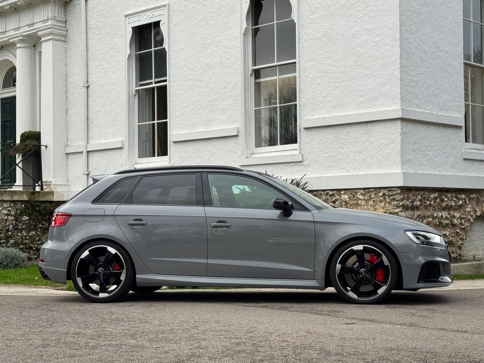 Audi RS3 2.5 TFSI Sportback 5dr Petrol S Tronic quattro Euro 6 (s/s) (400 ps)