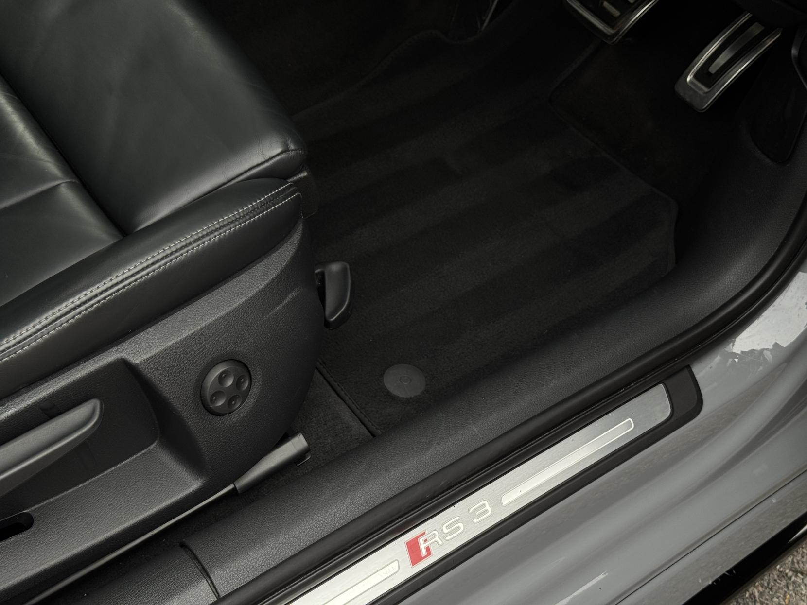 Audi RS3 2.5 TFSI Sportback 5dr Petrol S Tronic quattro Euro 6 (s/s) (400 ps)