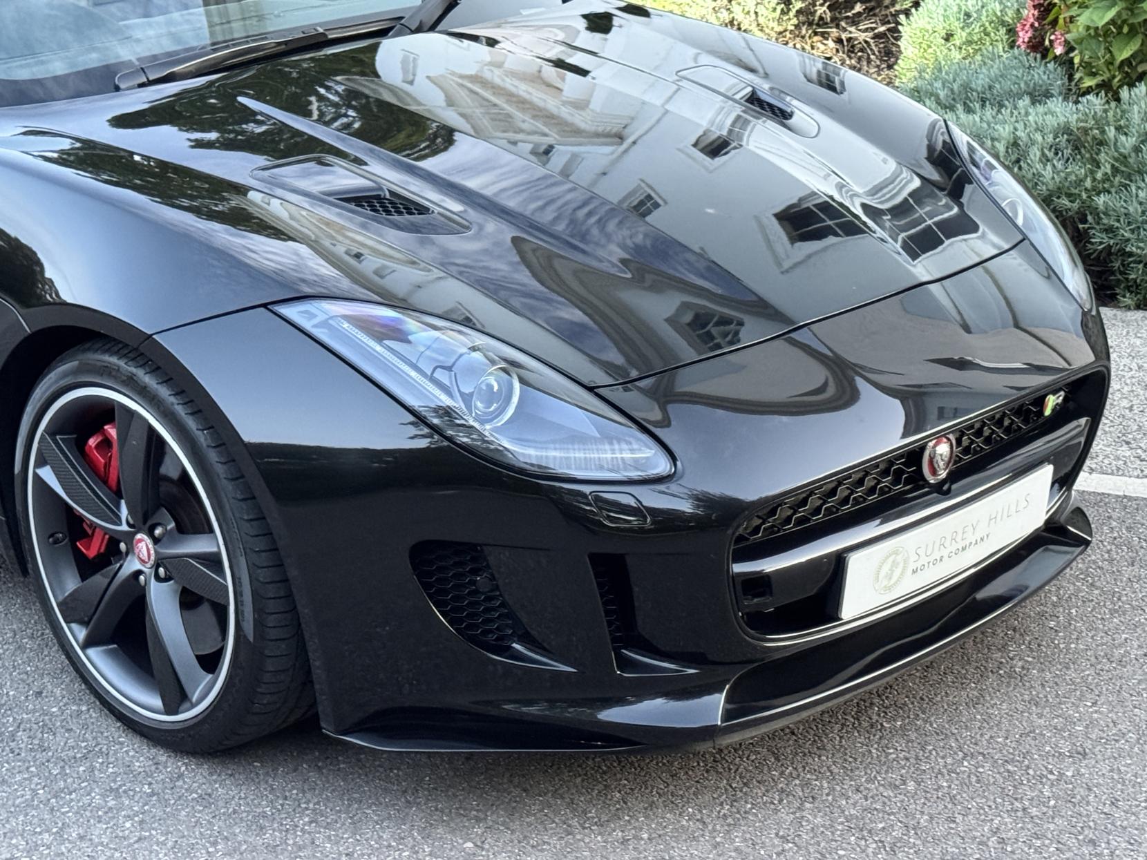 Jaguar F-Type 5.0 V8 R Convertible 2dr Petrol Auto AWD Euro 6 (s/s) (550 ps)