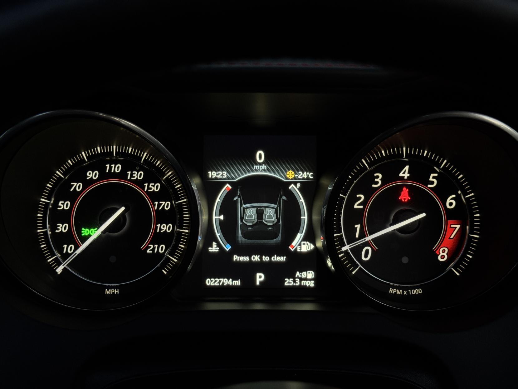Jaguar F-Type 5.0 V8 R Convertible 2dr Petrol Auto AWD Euro 6 (s/s) (550 ps)