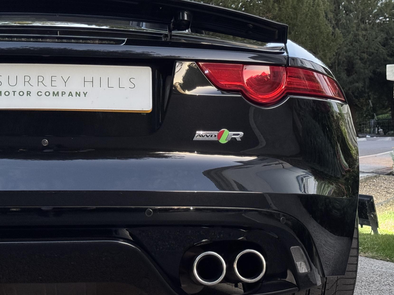 Jaguar F-Type 5.0 V8 R Convertible 2dr Petrol Auto AWD Euro 6 (s/s) (550 ps)