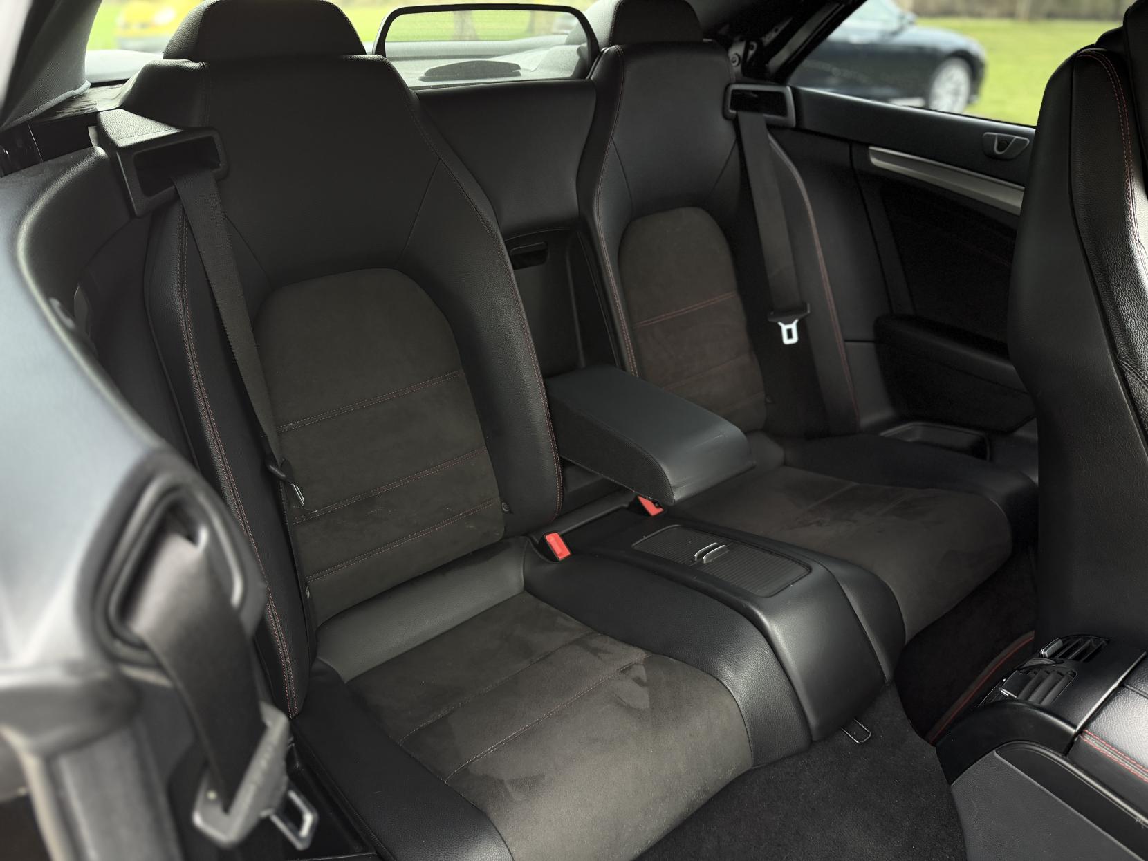 Mercedes-Benz E Class 2.1 E220 BlueTEC AMG Line Cabriolet 2dr Diesel G-Tronic+ Euro 6 (s/s) (177 ps)