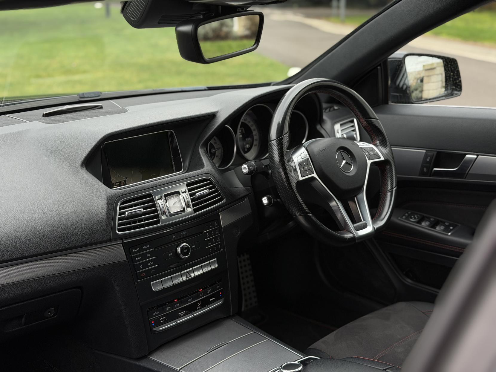 Mercedes-Benz E Class 2.1 E220 BlueTEC AMG Line Cabriolet 2dr Diesel G-Tronic+ Euro 6 (s/s) (177 ps)