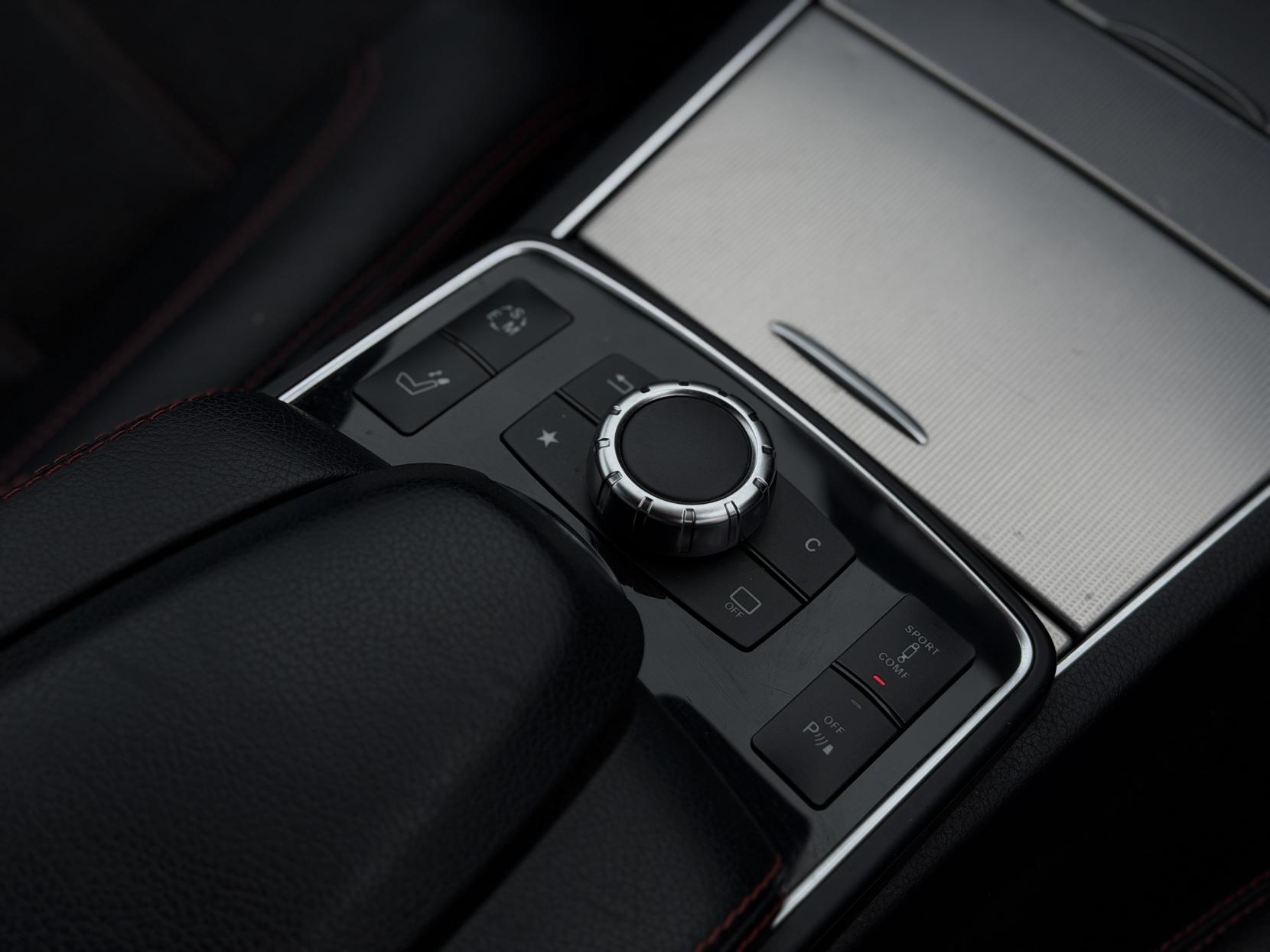 Mercedes-Benz E Class 2.1 E220 BlueTEC AMG Line Cabriolet 2dr Diesel G-Tronic+ Euro 6 (s/s) (177 ps)