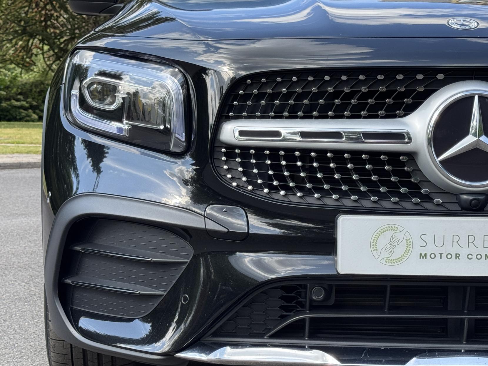 Mercedes-Benz GLB 2.0 GLB220d AMG Line (Premium) SUV 5dr Diesel 8G-DCT 4MATIC Euro 6 (s/s) (190 ps)