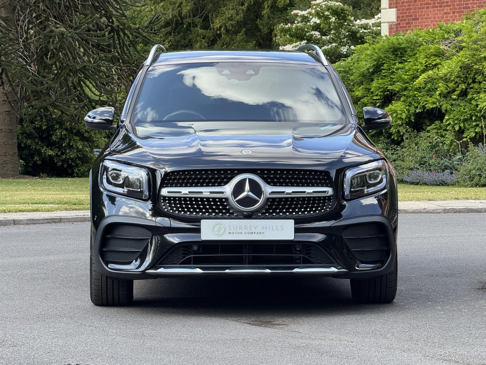 Mercedes-Benz GLB 2.0 GLB220d AMG Line (Premium) SUV 5dr Diesel 8G-DCT 4MATIC Euro 6 (s/s) (190 ps)