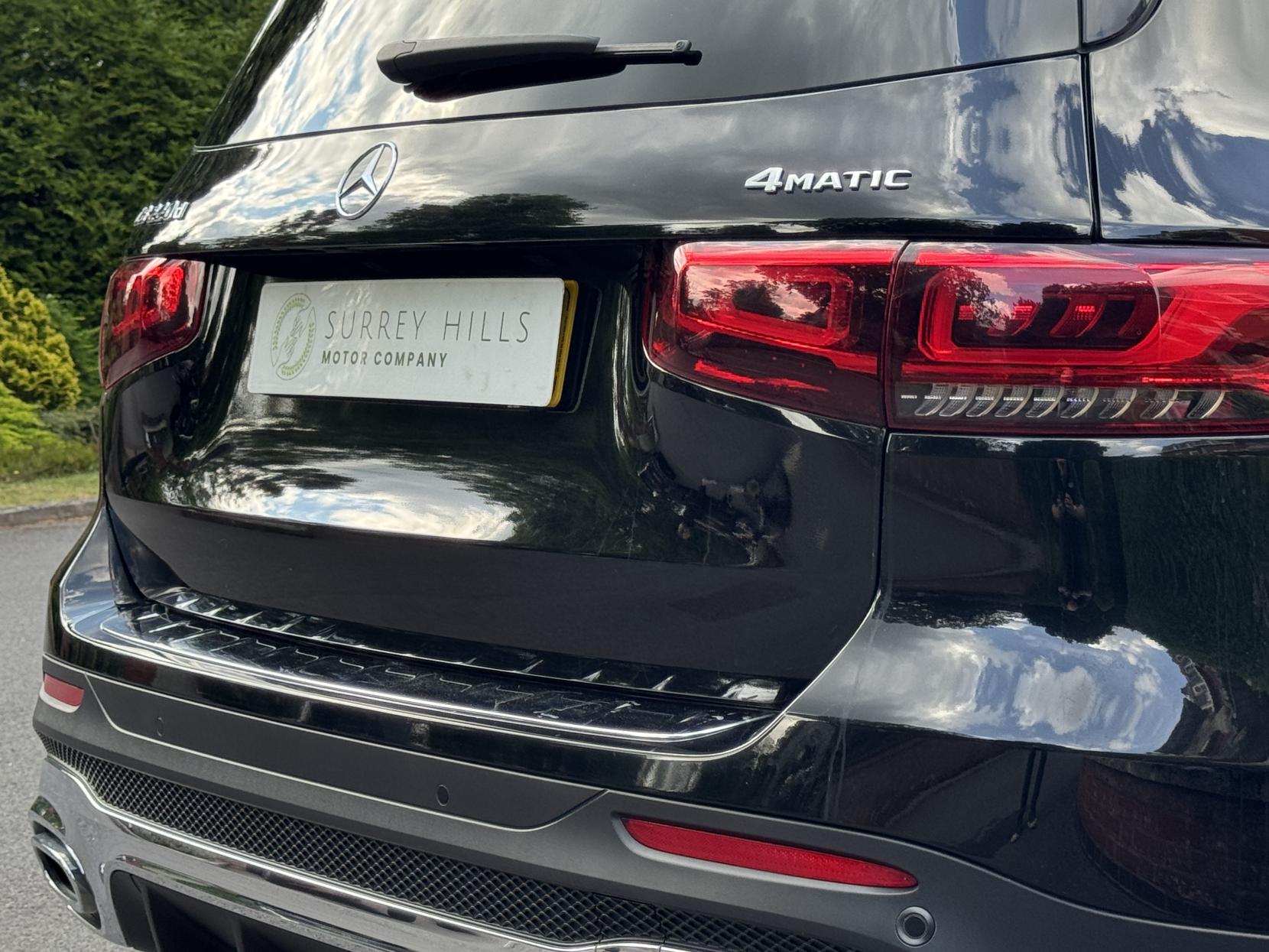 Mercedes-Benz GLB 2.0 GLB220d AMG Line (Premium) SUV 5dr Diesel 8G-DCT 4MATIC Euro 6 (s/s) (190 ps)