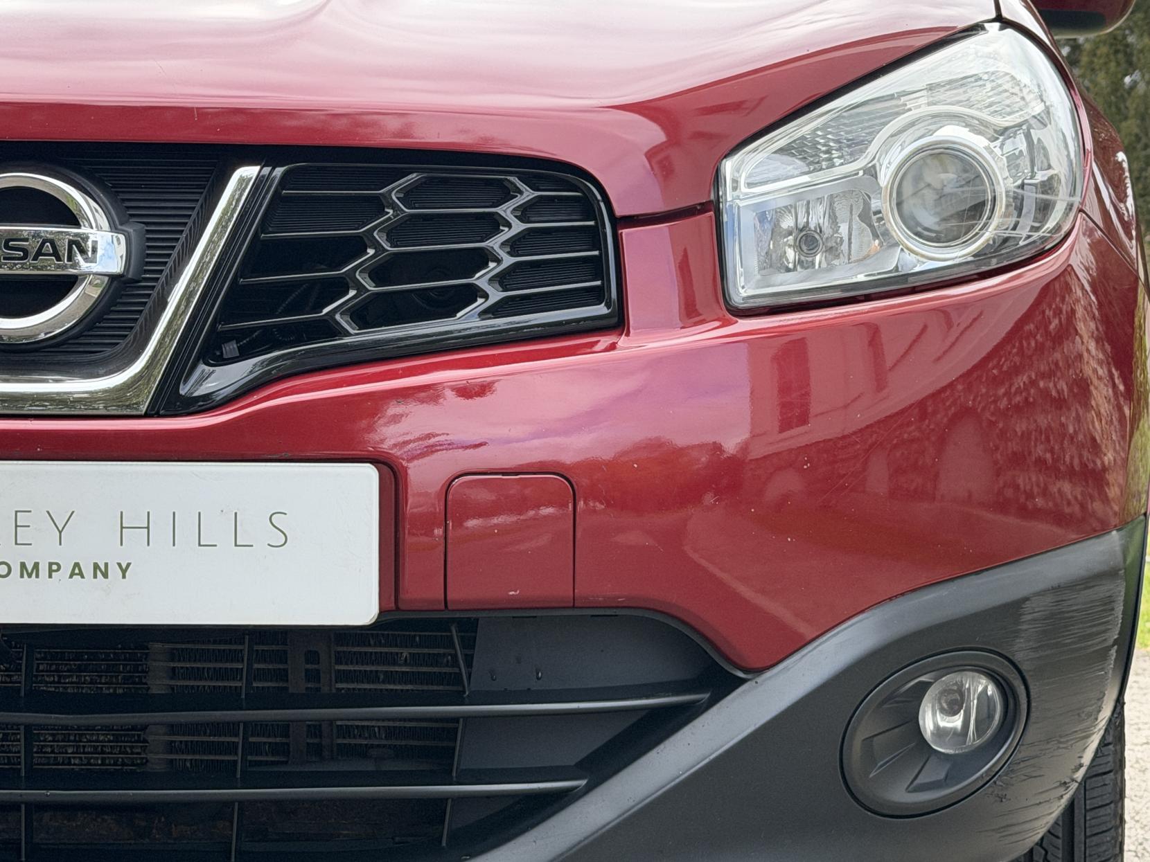 Nissan Qashqai 1.6 Acenta SUV 5dr Petrol CVT 2WD Euro 5 (117 ps)