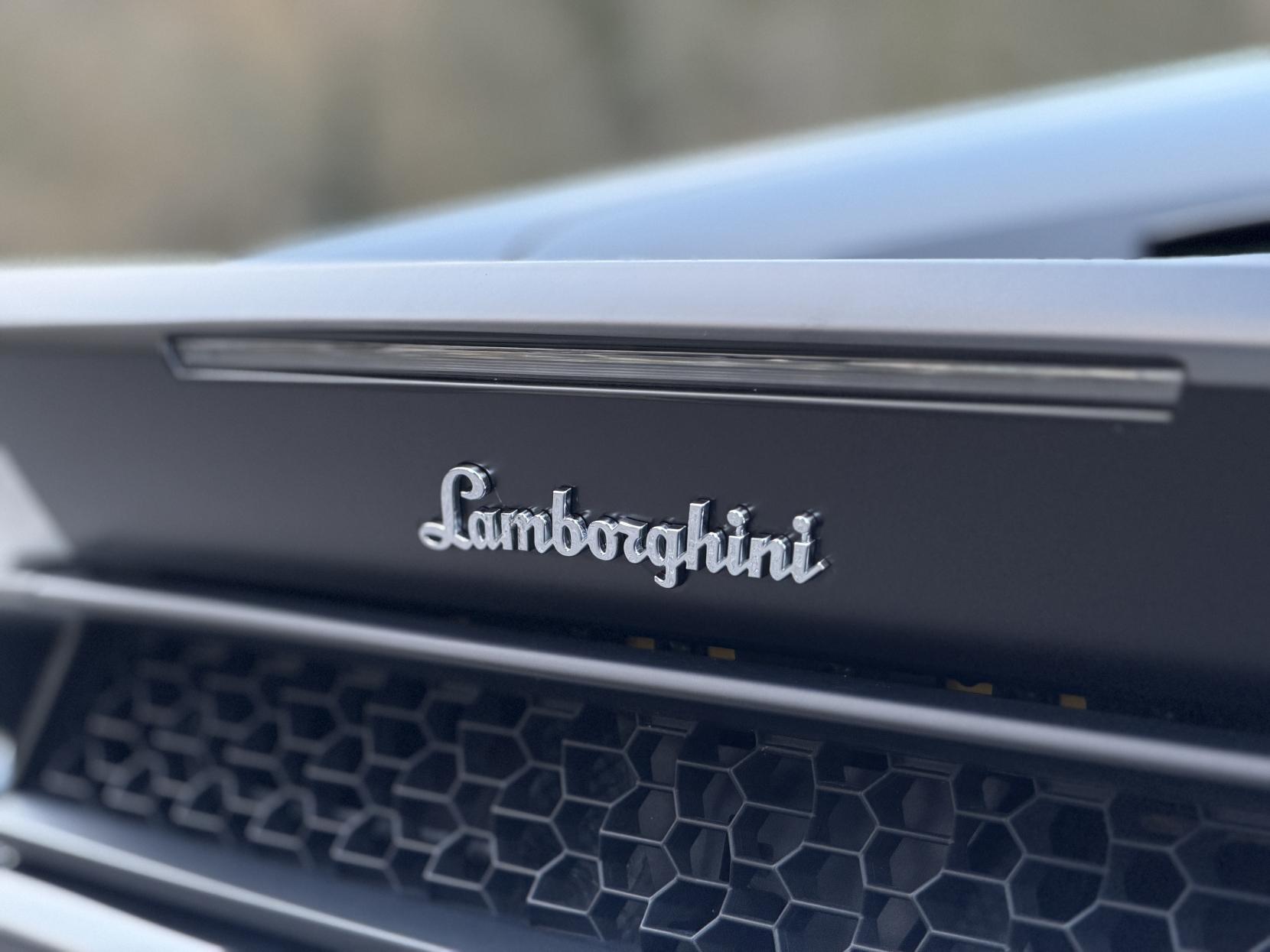 Lamborghini Huracan 5.2 V10 LP 580-2 Spyder 2dr Petrol LDF Euro 6 (s/s) (580 ps)