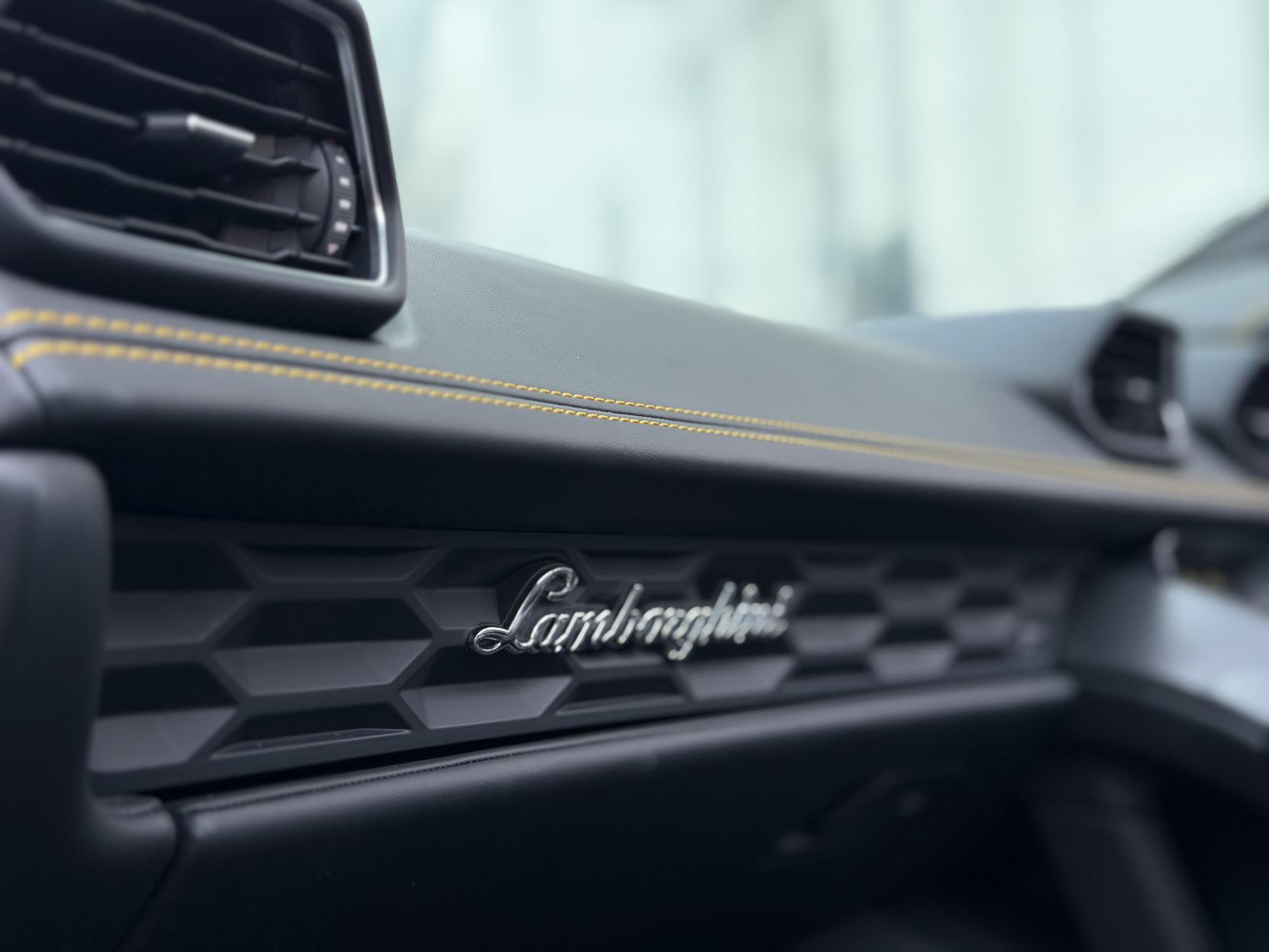 Lamborghini Huracan 5.2 V10 LP 580-2 Spyder 2dr Petrol LDF Euro 6 (s/s) (580 ps)