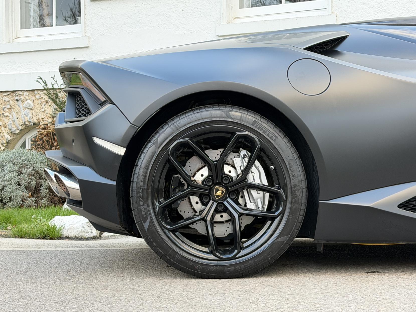 Lamborghini Huracan 5.2 V10 LP 580-2 Spyder 2dr Petrol LDF Euro 6 (s/s) (580 ps)