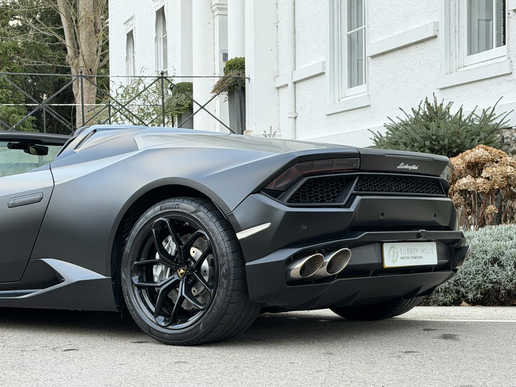 Lamborghini Huracan 5.2 V10 LP 580-2 Spyder 2dr Petrol LDF Euro 6 (s/s) (580 ps)