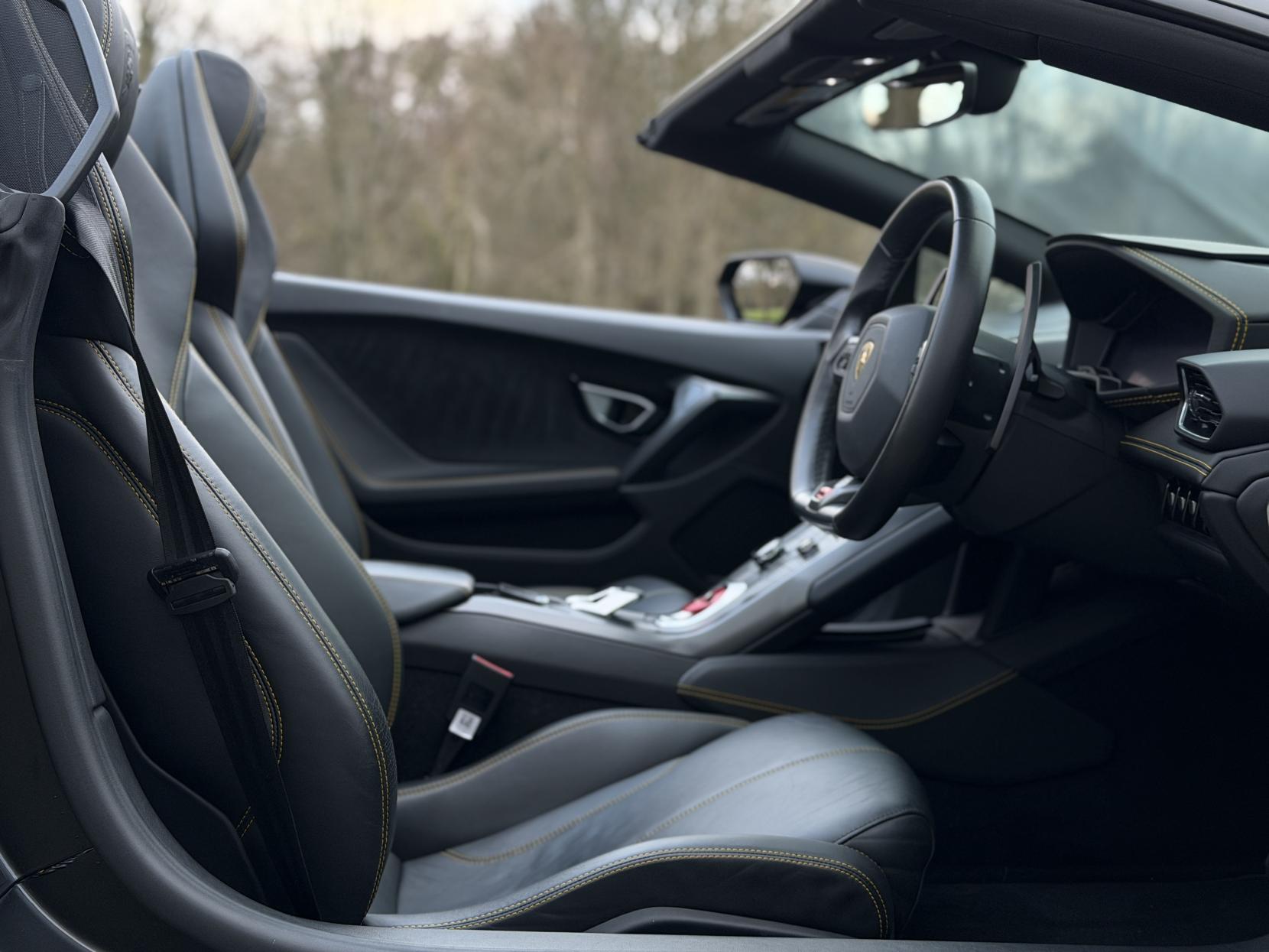 Lamborghini Huracan 5.2 V10 LP 580-2 Spyder 2dr Petrol LDF Euro 6 (s/s) (580 ps)