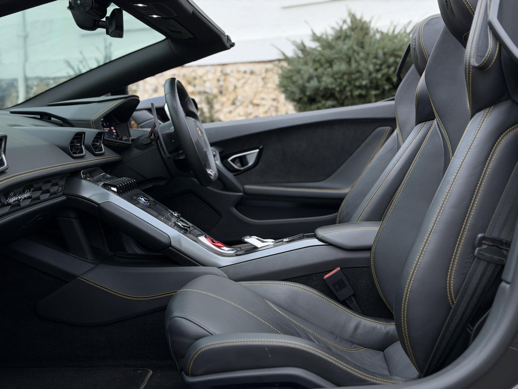 Lamborghini Huracan 5.2 V10 LP 580-2 Spyder 2dr Petrol LDF Euro 6 (s/s) (580 ps)