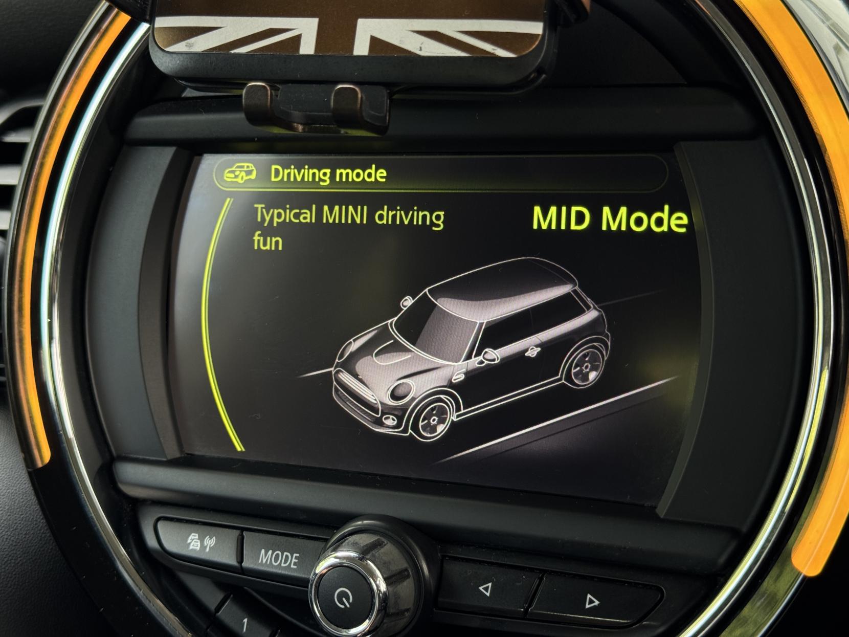 MINI Hatch 1.5 Cooper Hatchback 3dr Petrol Manual Euro 6 (s/s) (136 ps)