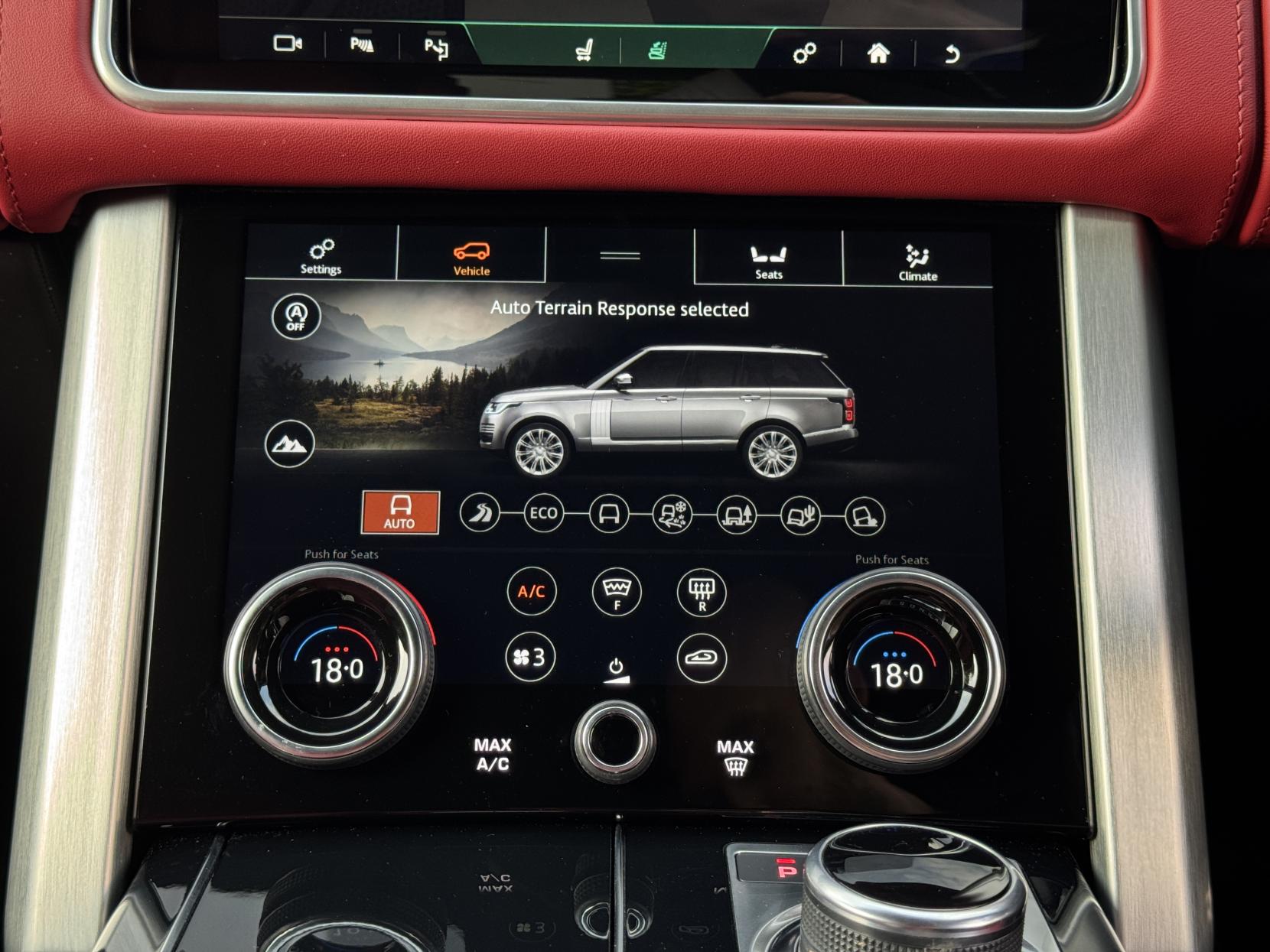 Land Rover Range Rover 2.0 P400e 13.1kWh Autobiography SUV 5dr Petrol Plug-in Hybrid Auto 4WD Euro 6 (s/s) LWB (404 ps)