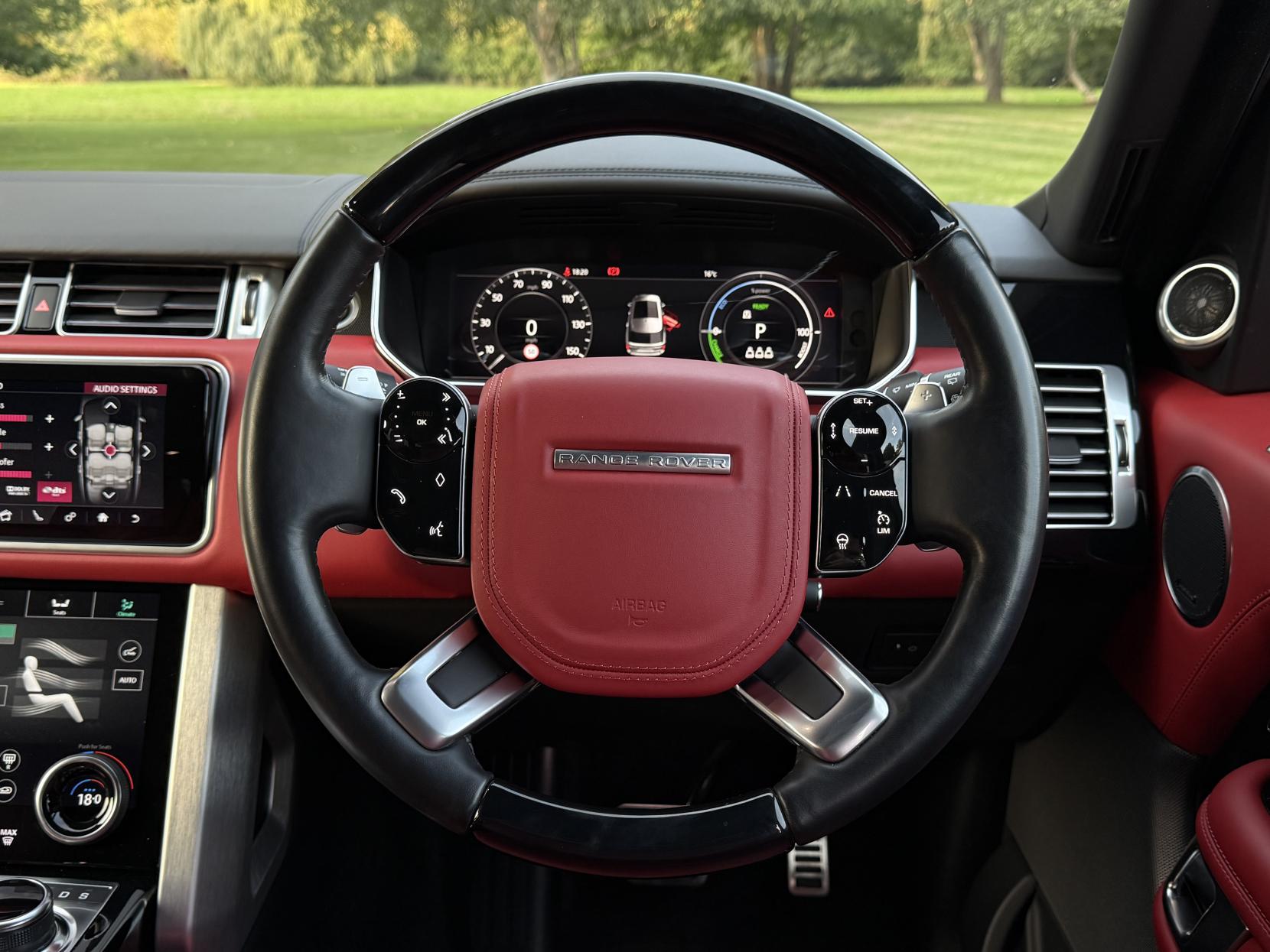 Land Rover Range Rover 2.0 P400e 13.1kWh Autobiography SUV 5dr Petrol Plug-in Hybrid Auto 4WD Euro 6 (s/s) LWB (404 ps)
