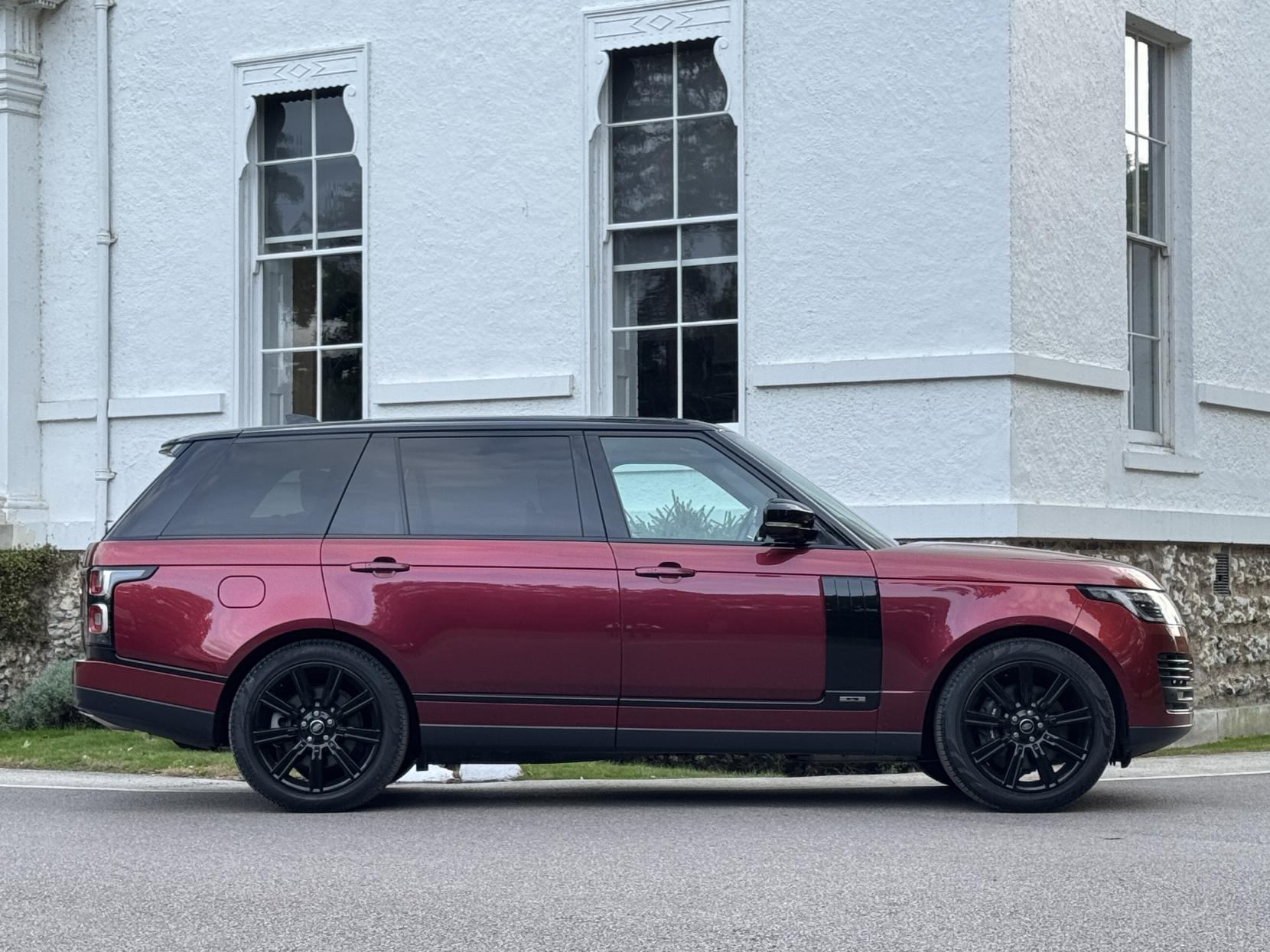 Land Rover Range Rover 2.0 P400e 13.1kWh Autobiography SUV 5dr Petrol Plug-in Hybrid Auto 4WD Euro 6 (s/s) LWB (404 ps)