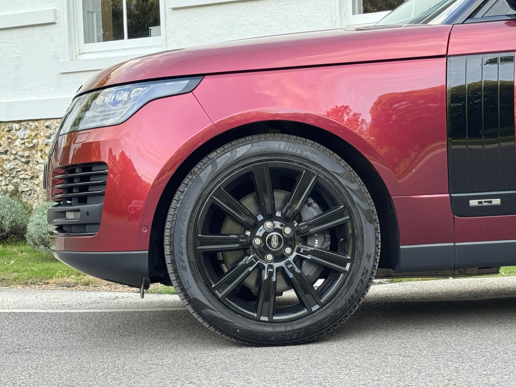 Land Rover Range Rover 2.0 P400e 13.1kWh Autobiography SUV 5dr Petrol Plug-in Hybrid Auto 4WD Euro 6 (s/s) LWB (404 ps)