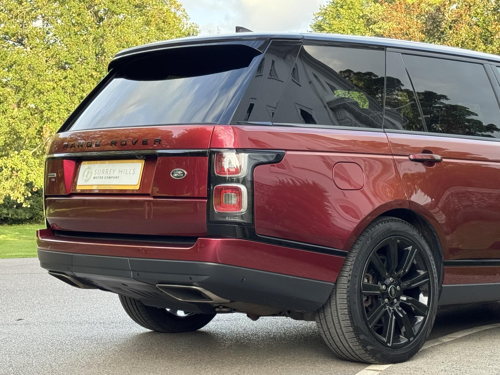 Land Rover Range Rover 2.0 P400e 13.1kWh Autobiography SUV 5dr Petrol Plug-in Hybrid Auto 4WD Euro 6 (s/s) LWB (404 ps)