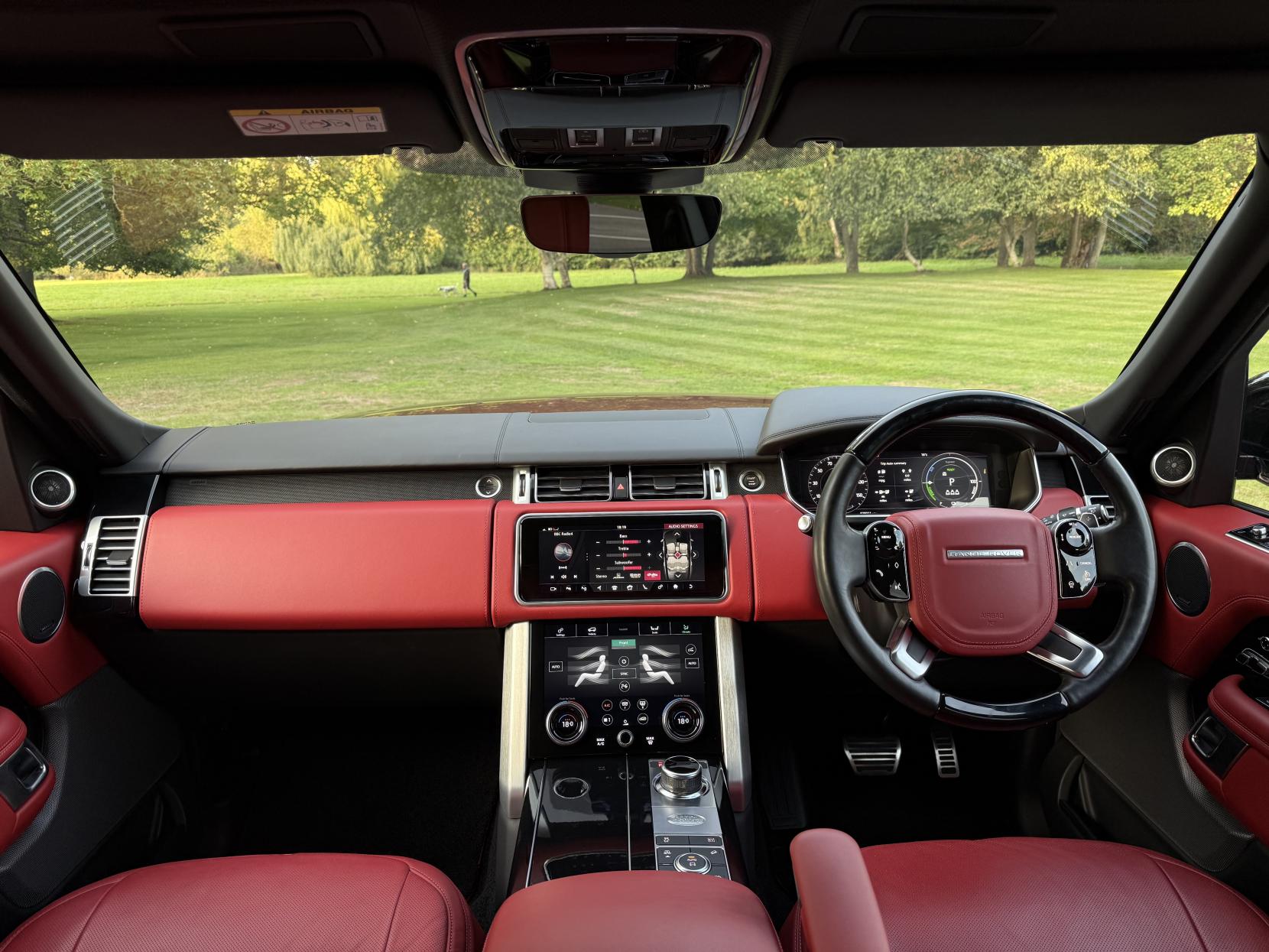 Land Rover Range Rover 2.0 P400e 13.1kWh Autobiography SUV 5dr Petrol Plug-in Hybrid Auto 4WD Euro 6 (s/s) LWB (404 ps)