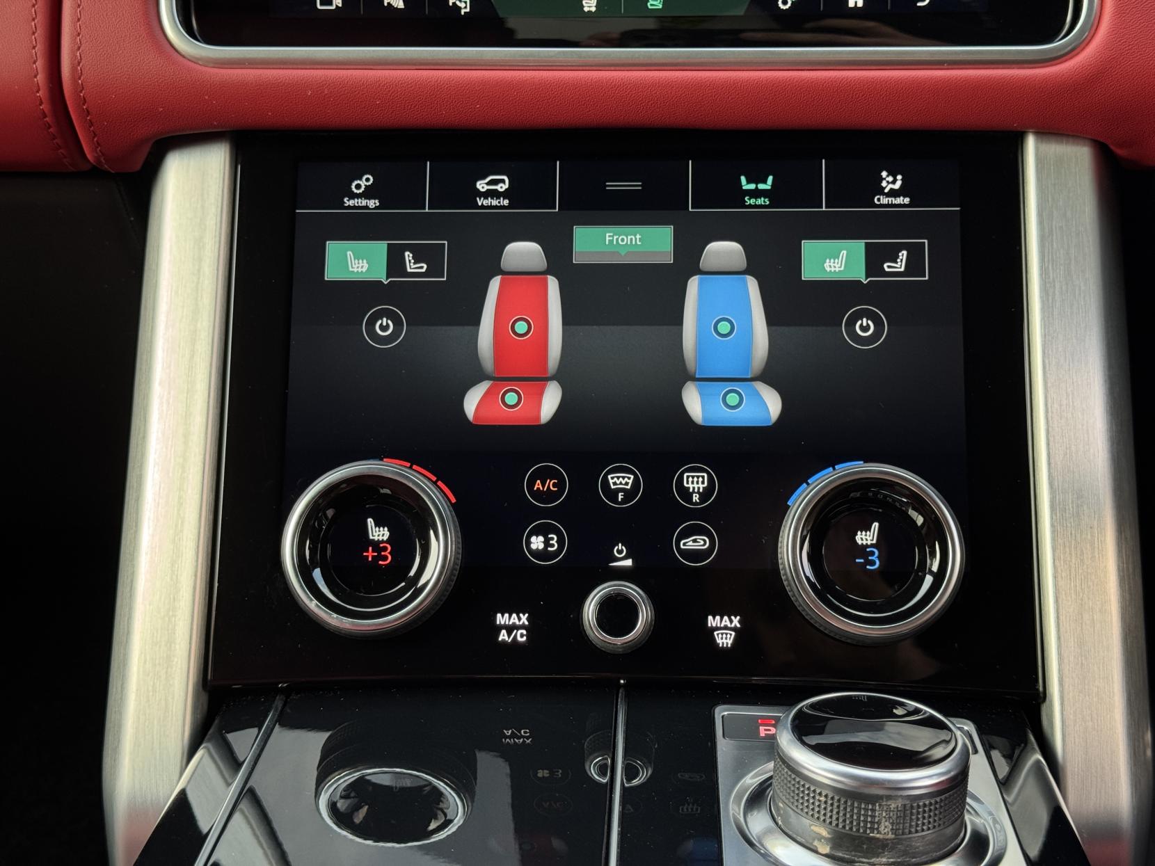 Land Rover Range Rover 2.0 P400e 13.1kWh Autobiography SUV 5dr Petrol Plug-in Hybrid Auto 4WD Euro 6 (s/s) LWB (404 ps)