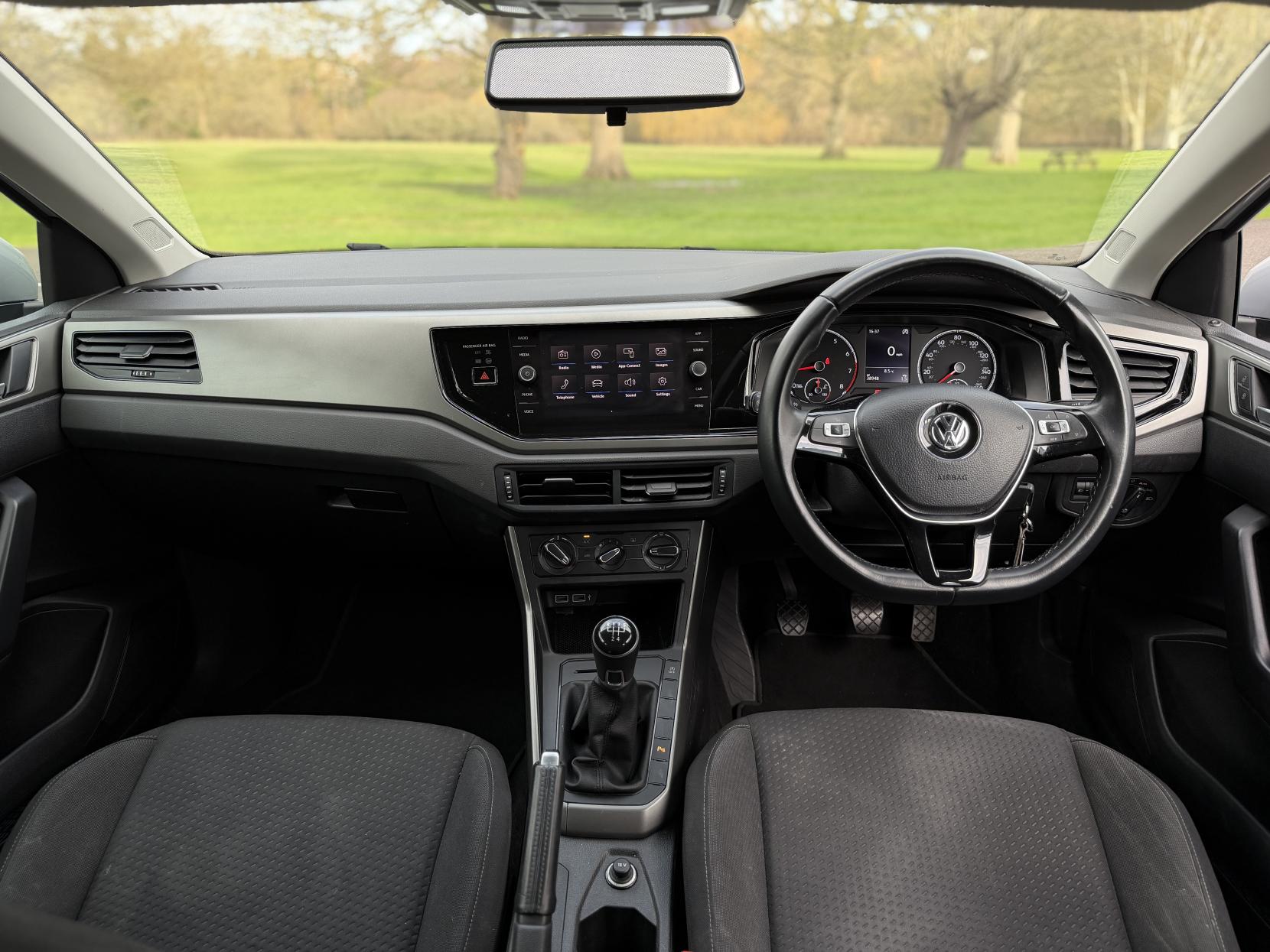 Volkswagen Polo 1.0 EVO SE Hatchback 5dr Petrol Manual Euro 6 (s/s) (80 ps)