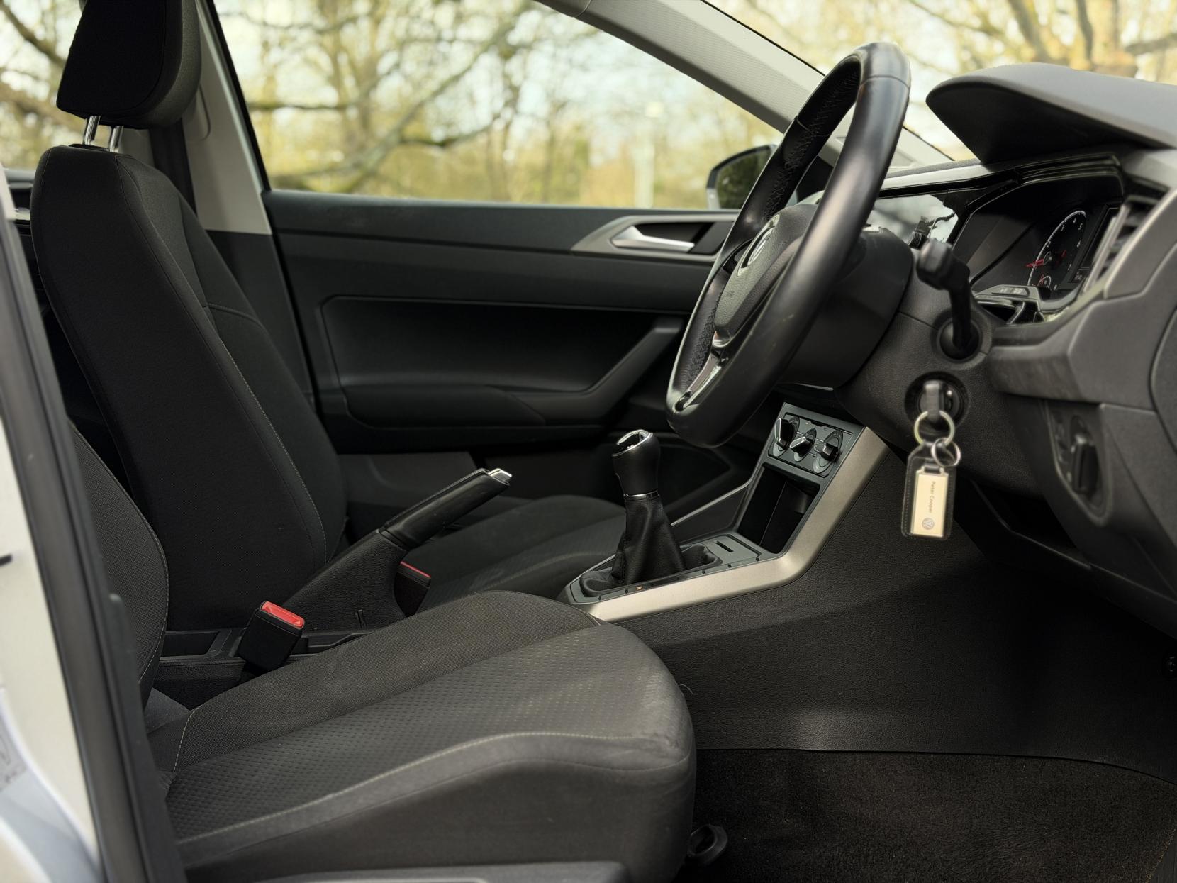 Volkswagen Polo 1.0 EVO SE Hatchback 5dr Petrol Manual Euro 6 (s/s) (80 ps)